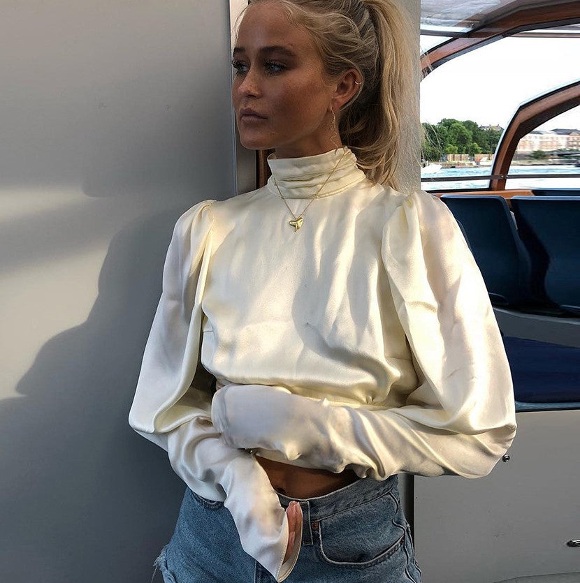 Crop Top Col Roulé Beige